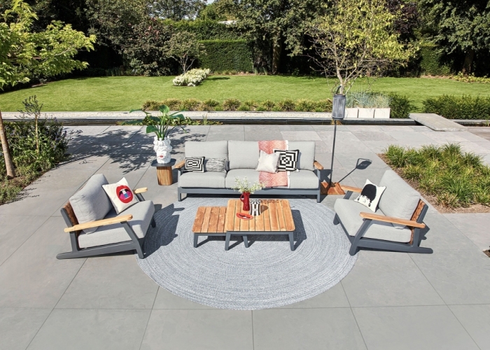Build a garden where you love to spend your time: the importance of Garden Furniture