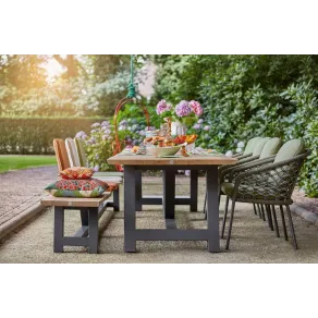 Vasto Dining Table Teak Certified