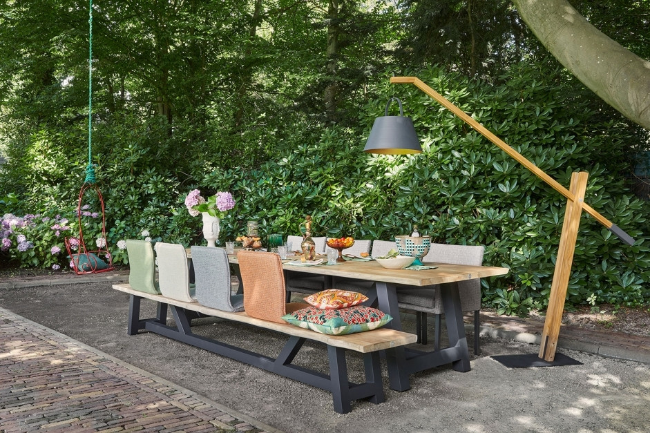 Vasto Dining Table Teak Certified