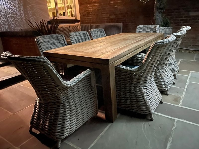 York 8 Chair Dining Set