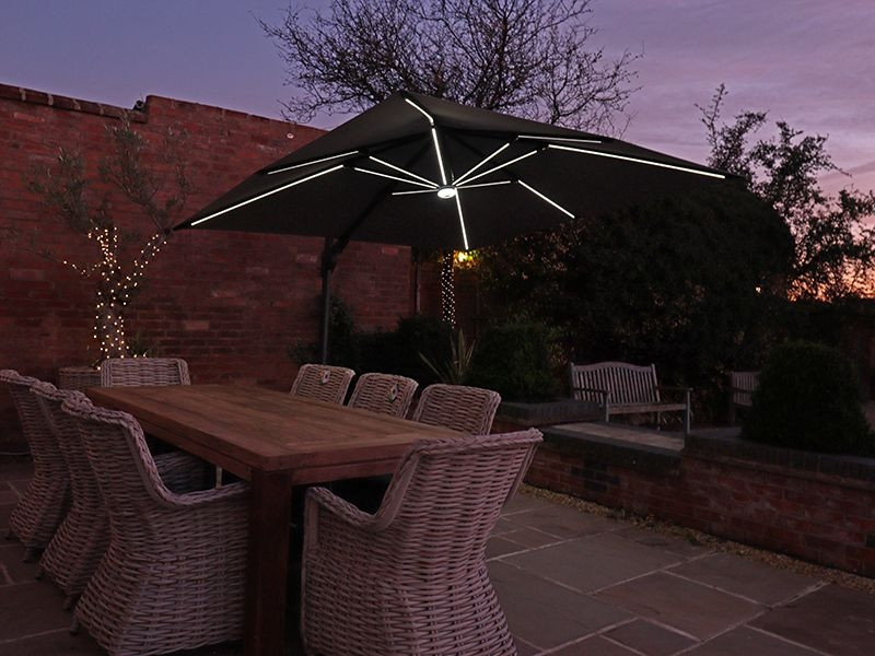 York 8 Chair Dining Set