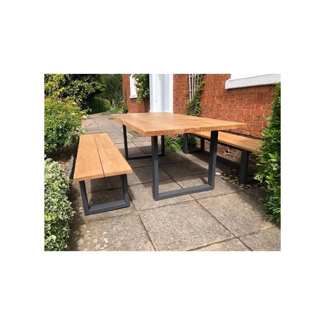 Aluminium Teak Tables Edge Table | FSC® Certified