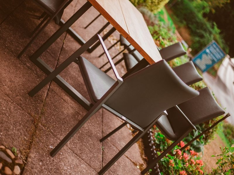 Edge Sense 8 Chair Dining Set - Teak Certified