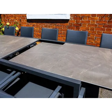 Mustique 10 Chair Extending Set