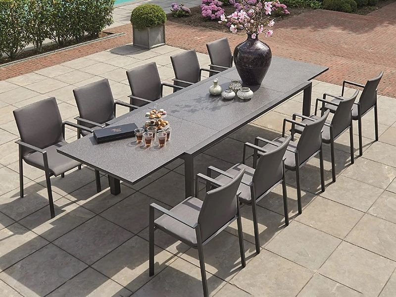 Mustique 10 Chair Extending Set