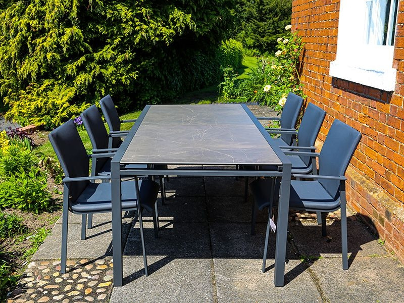 Mustique 10 Chair Extending Set