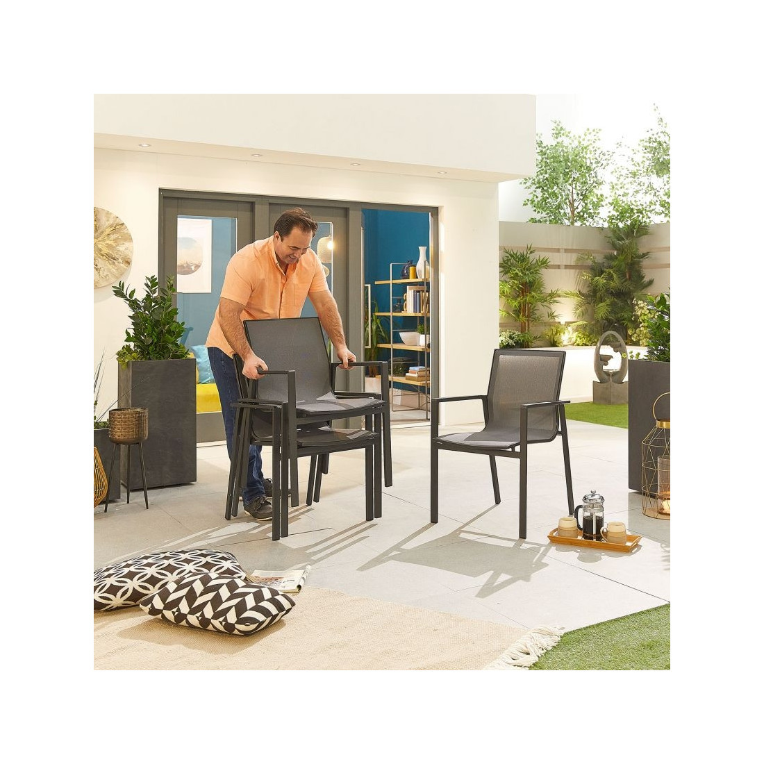 Aluminium Outdoor Dining Milano 6 Seat Dining Set - 1.6m x 1m Oval Table