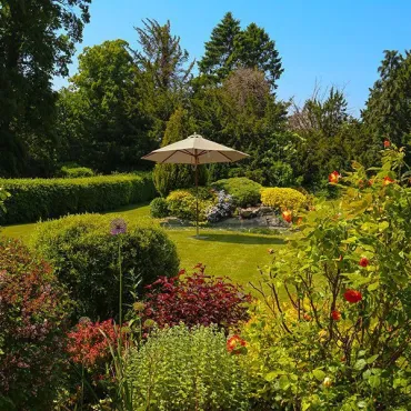 Emerald 2.1M Dia Parasol - FSC Certified