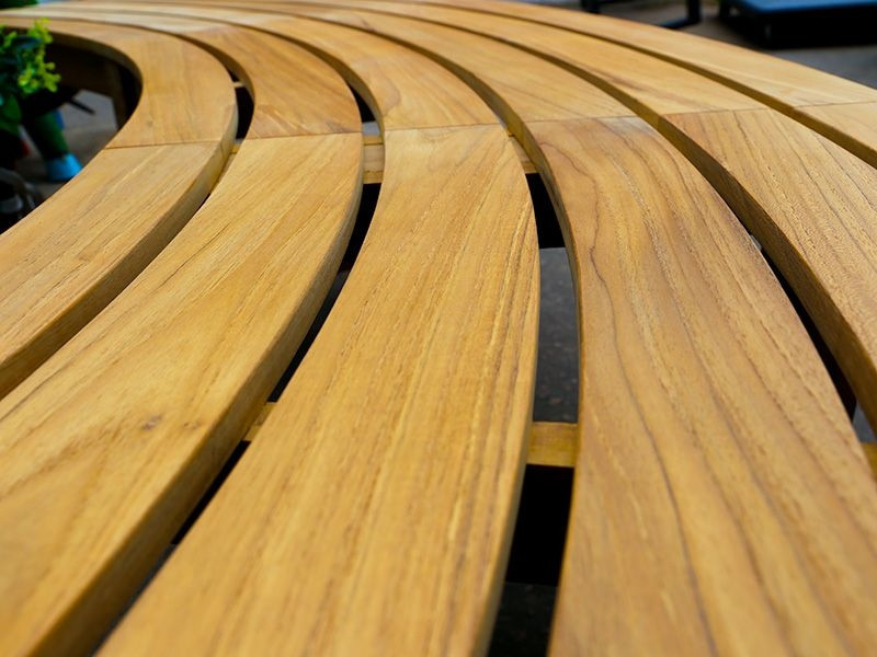 Curved Backless Bench