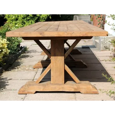 Valencia 8 Chair Luxury Dining Set