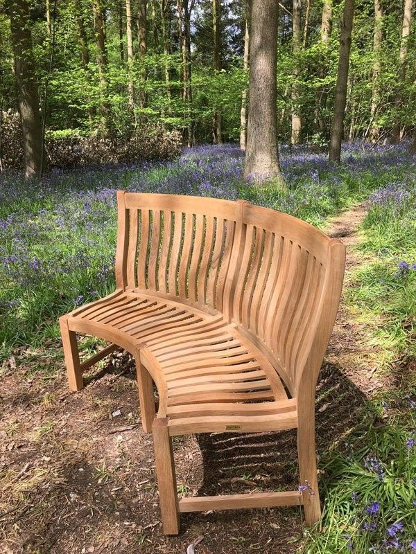 Malvern Curved Bench