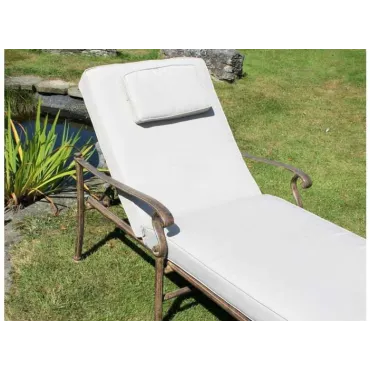 Casino Chaise Lounger