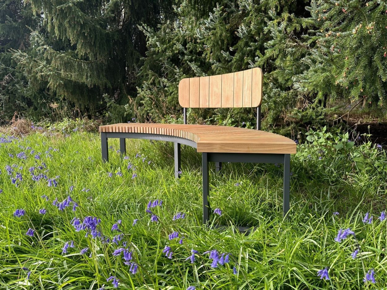 Mandalay Curved Backless Bench