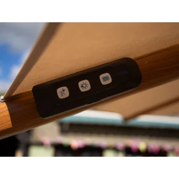 Pisa 3.5M Dia Cantilever Parasol & LED Lights
