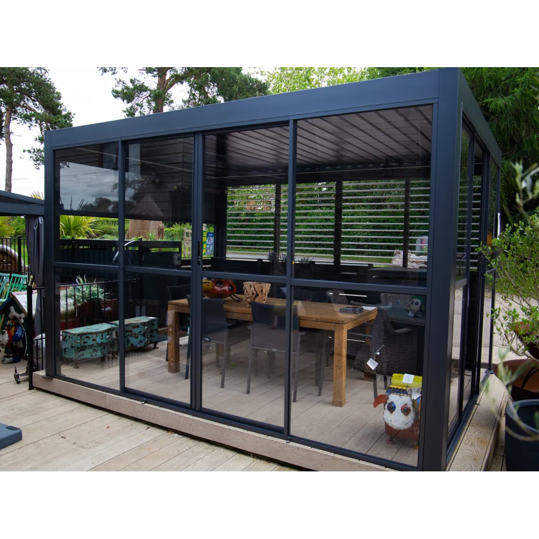 Neptune | Acrylic Sliding Doors Neptune | Acrylic Sliding Doors