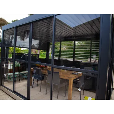 Neptune | Acrylic Sliding Doors