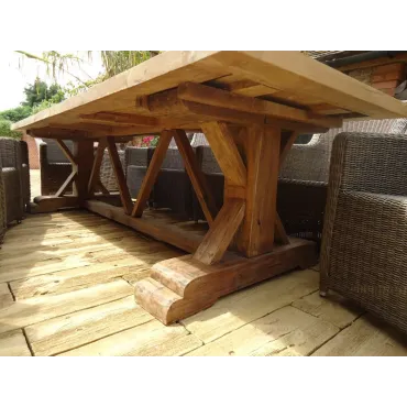 Valencia 10 Chair Dining