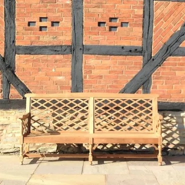 Balmoral Bench 2.0m  - 1