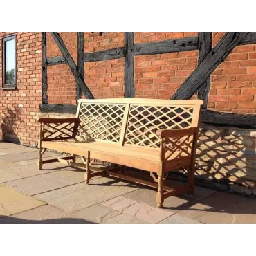 Balmoral Bench 2.0m
