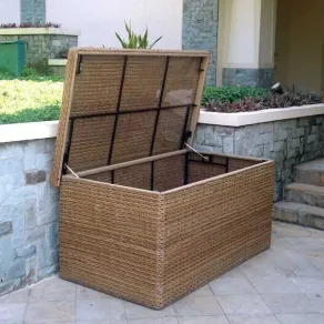 Hyacinth Cushion Box