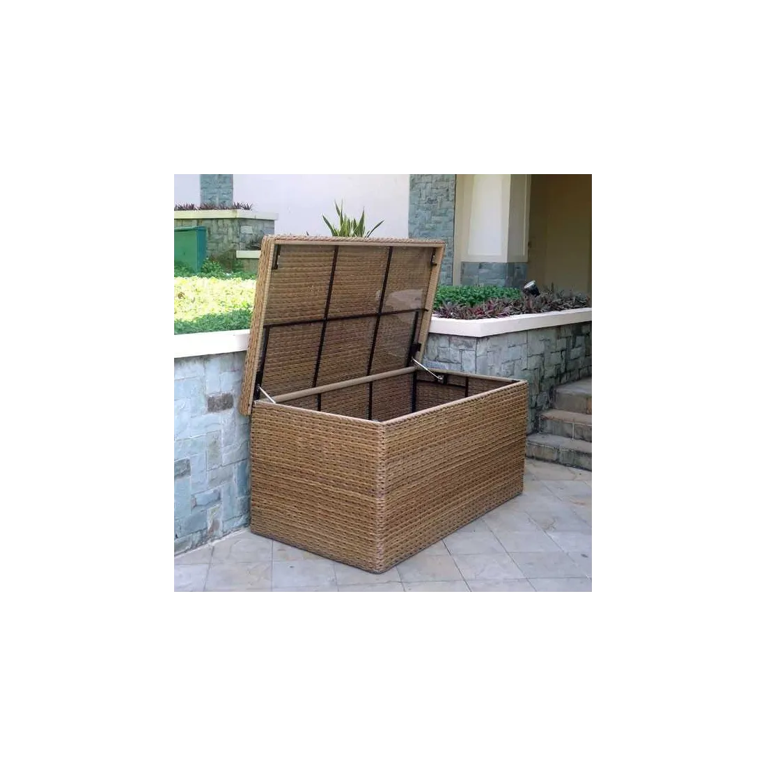 Hyacinth Cushion Box