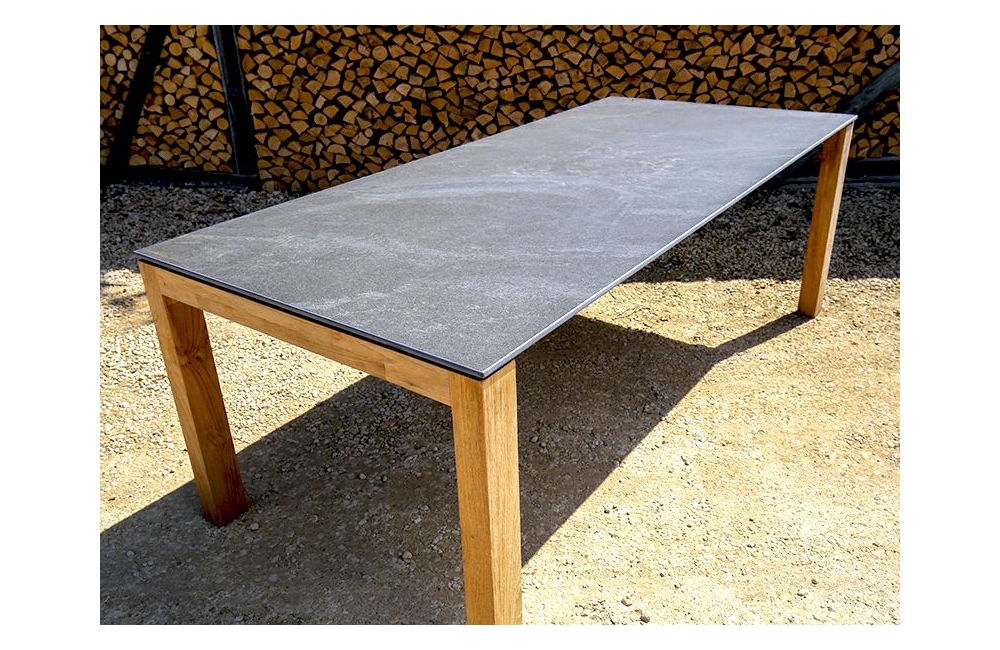 Outdoor Kitchens Sierra 2.2m Dining Table