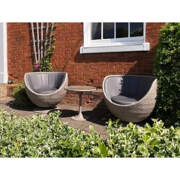 Meteor Swivel Chair