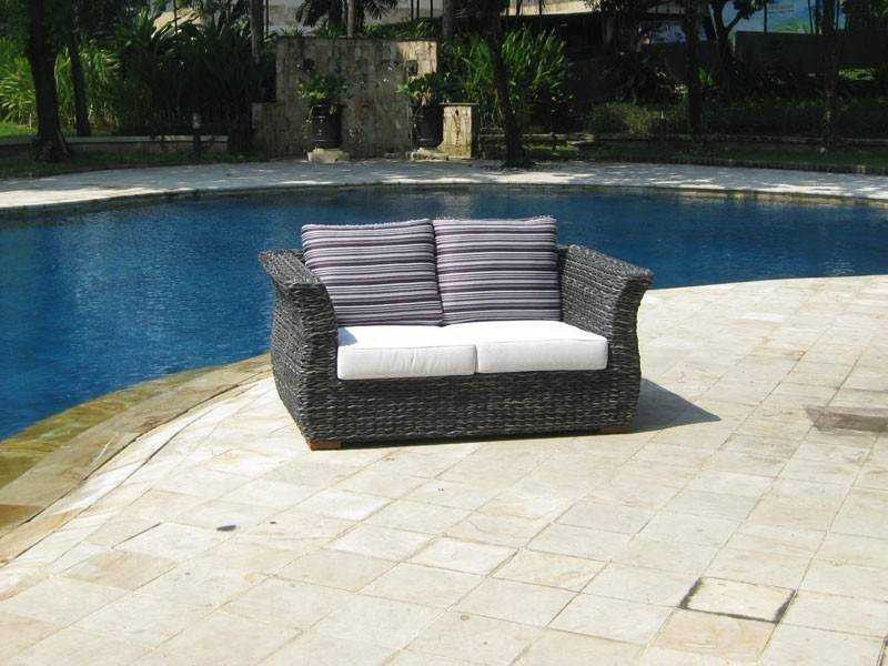 Midnight Montana 2 Seater Sofa Exdisplay