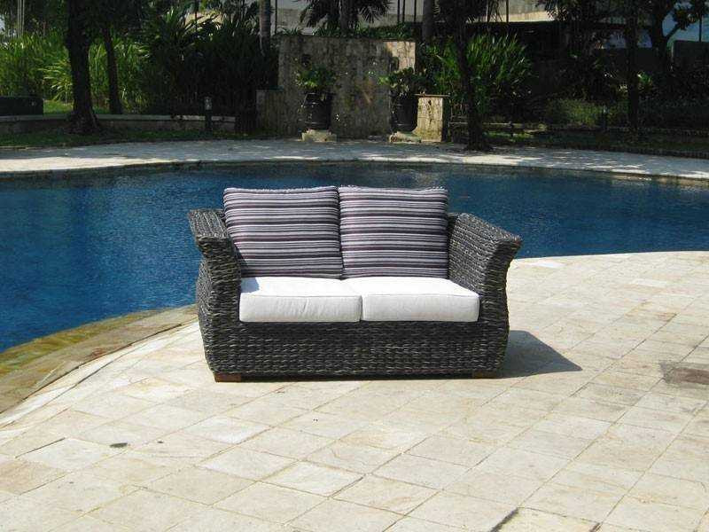 Midnight Montana 2 Seater Sofa Exdisplay