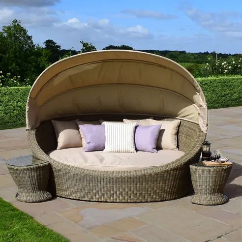 Winchester Rattan Daybed - 2 Winchester Rattan Daybed - 2