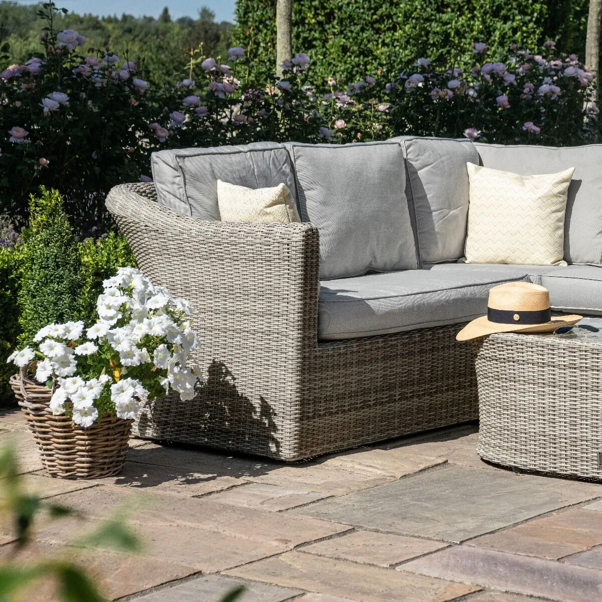 Oxford Small Rattan Corner Sofa Set