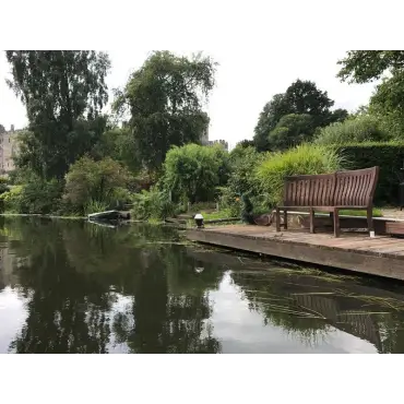 Malvern Curved Bench