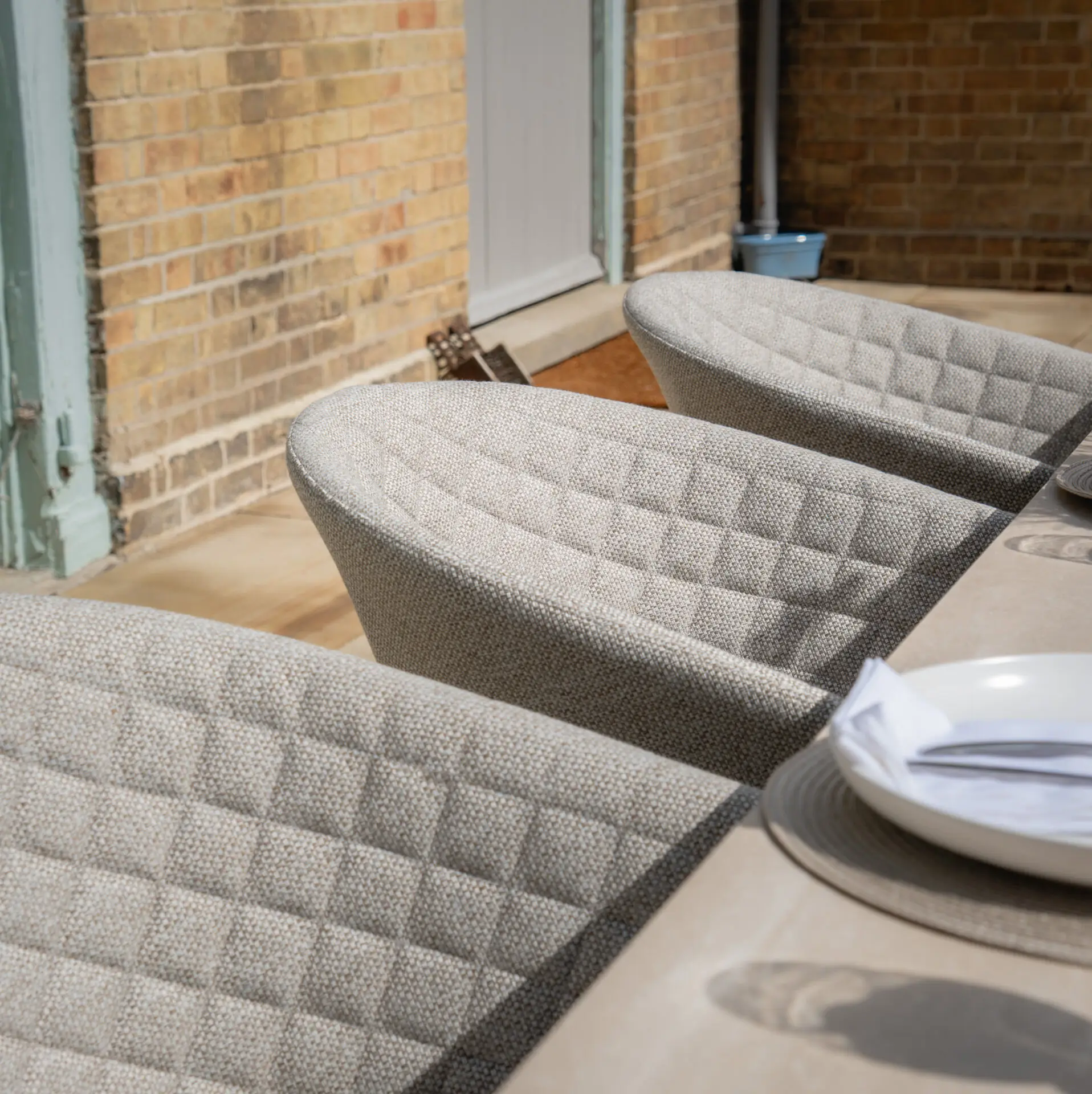 Ambition 8-12 Seat Maxim Extending Dining Set