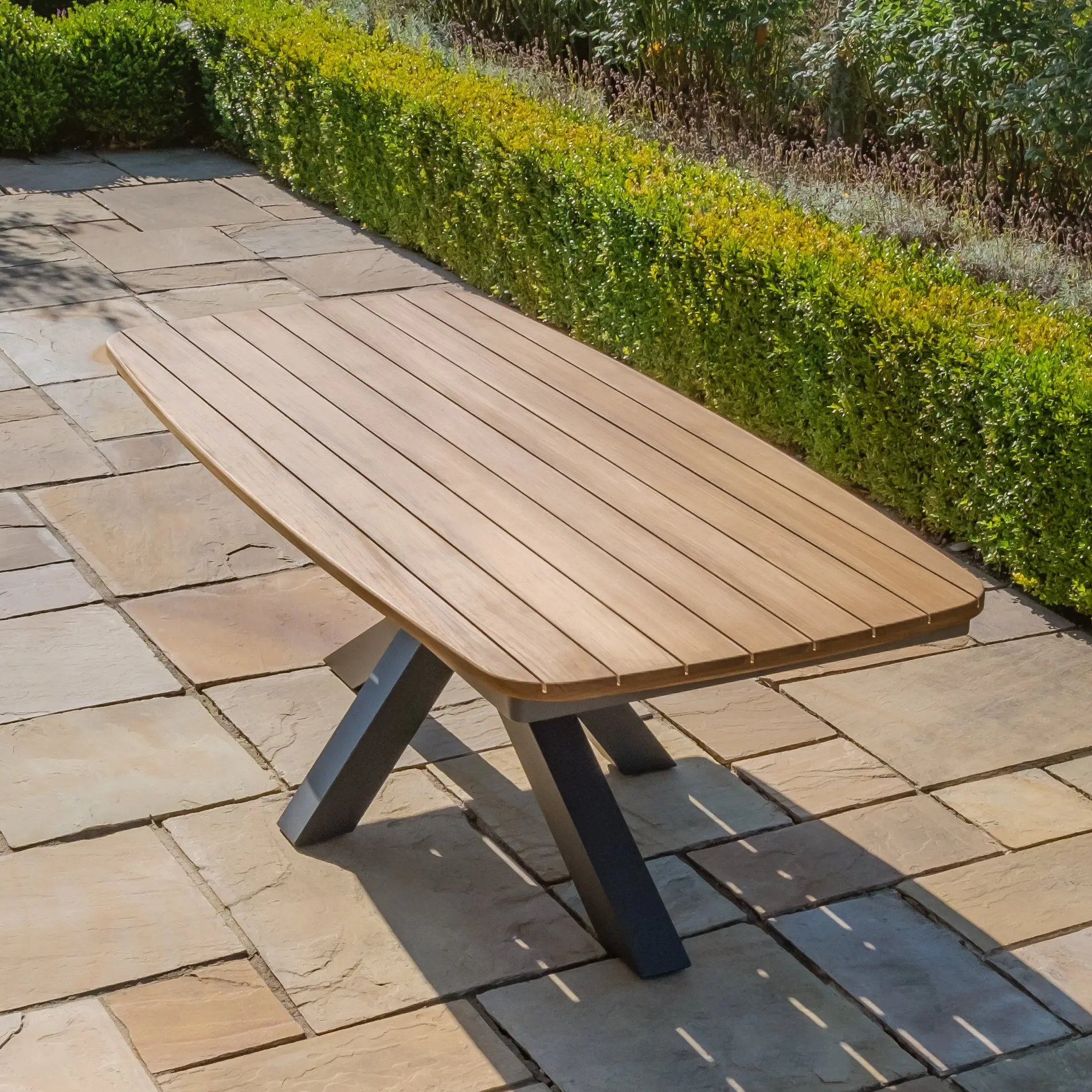 Oxford 6 Seat Oval Jakarta Dining Set