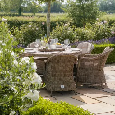 Winchester 6 Seat Round Dining & Heritage Dining Chairs