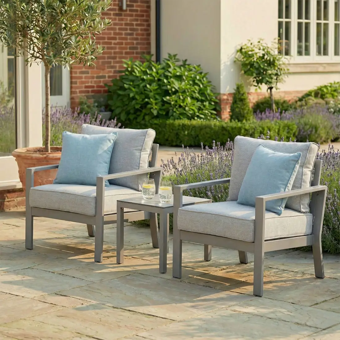 Montreal Garden Lounge Set Montreal Garden Lounge Set
