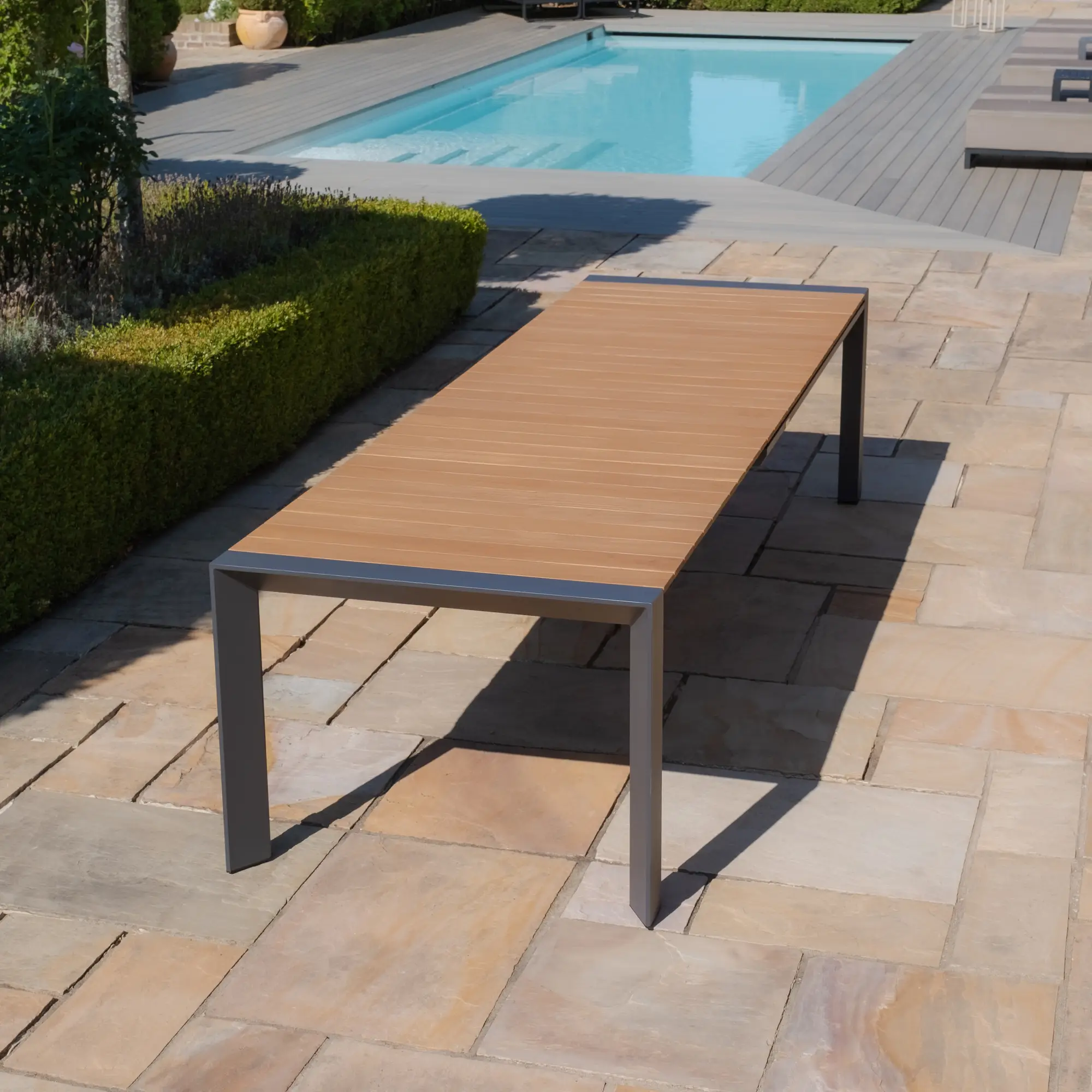 Jakarta Teak Extending 6-10 Seat Dining Table - 10 Ibiza Dining Chairs