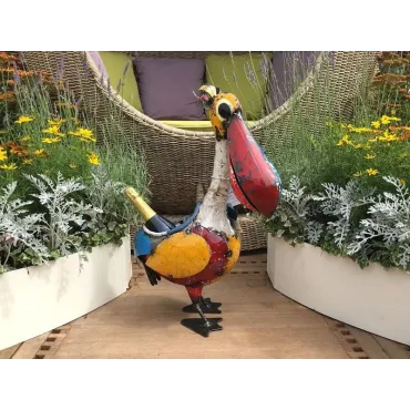 Pete The Pelican Drinks Tub