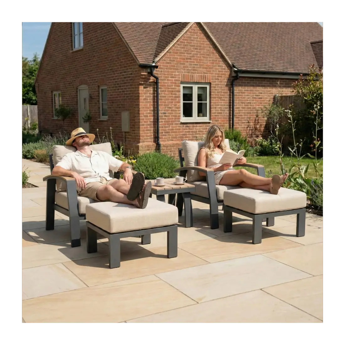 Leah Aluminium Wood Look 5 Piece Lounging Set