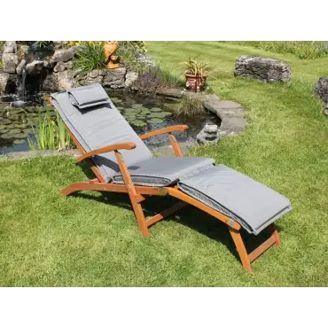 Steamer outdoor cushion