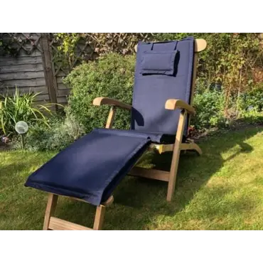 Steamer outdoor cushion