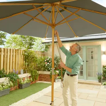 Dominica Deluxe 3m Round Wooden Parasol