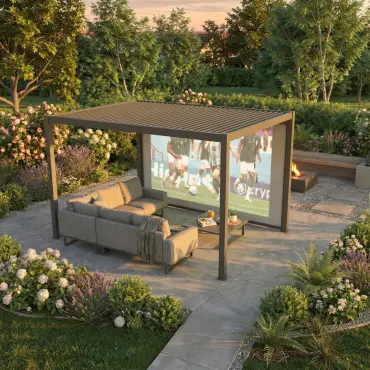 Como Pergola Pull Down Projector Screen - 4m