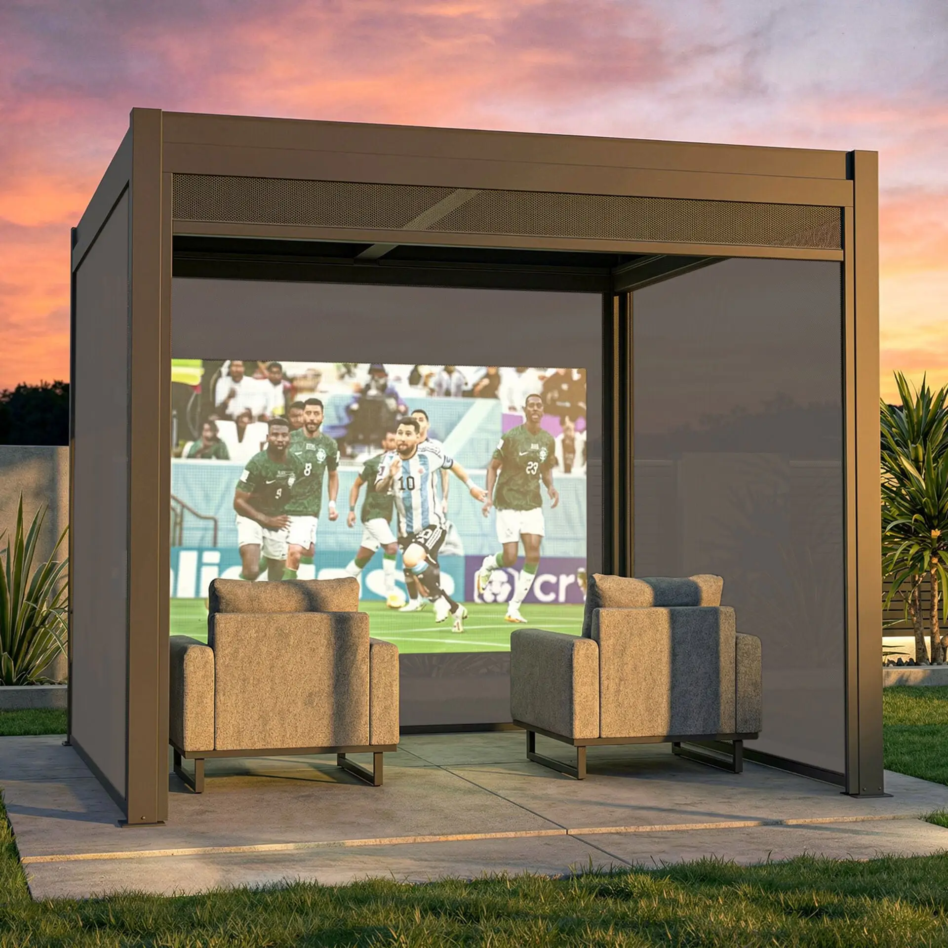 Como Pergola Pull Down Projector Screen - 3m
