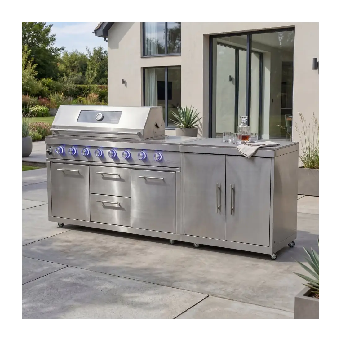 Stanley Straight 6 Burner Gas BBQ S2298-A - Stainless Steel Stanley Straight 6 Burner Gas BBQ S2298-A - Stainless Steel