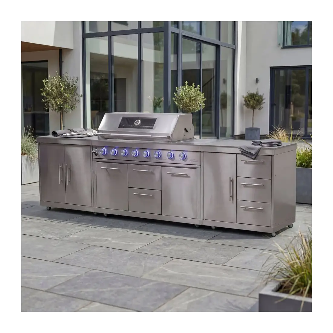 Stanley Straight 6 Burner Gas BBQ S3128-A - Stainless Steel