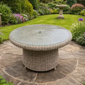 Willow 1.5m Dia Table