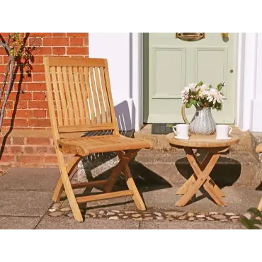 Balmoral FSC folding diner chair