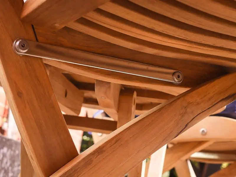 Balmoral FSC folding diner chair