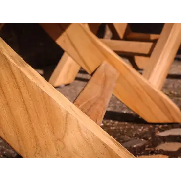 Balmoral FSC folding diner chair